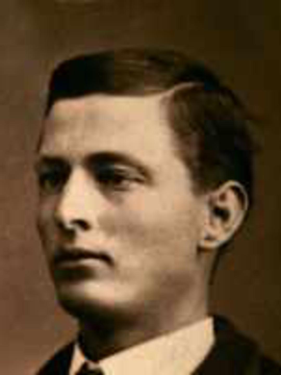 Lucas Babbington Howard (1851 - 1914) Profile